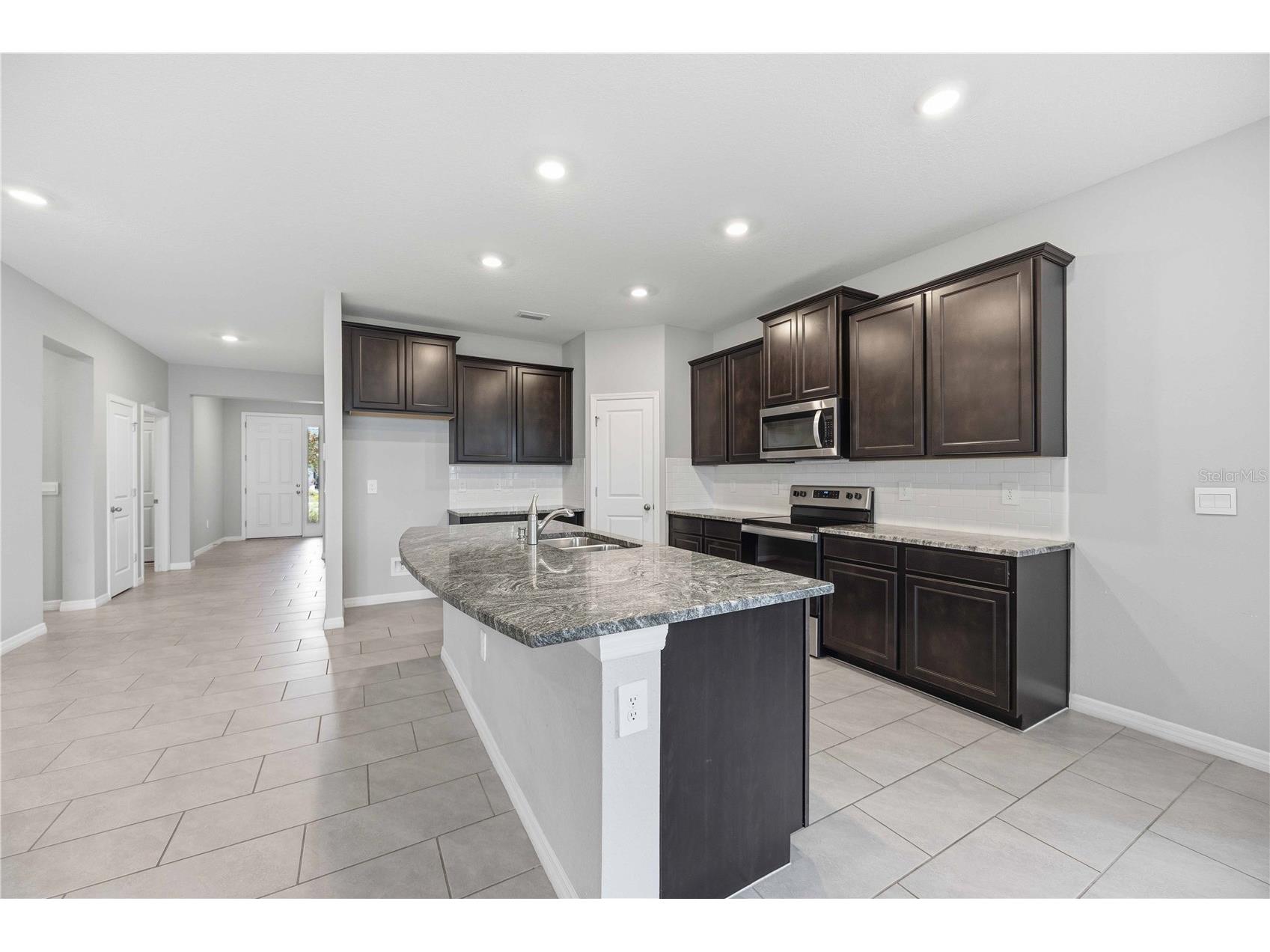 5719 Woodland Sage Drive Sarasota FL 34238 A4693908 image12