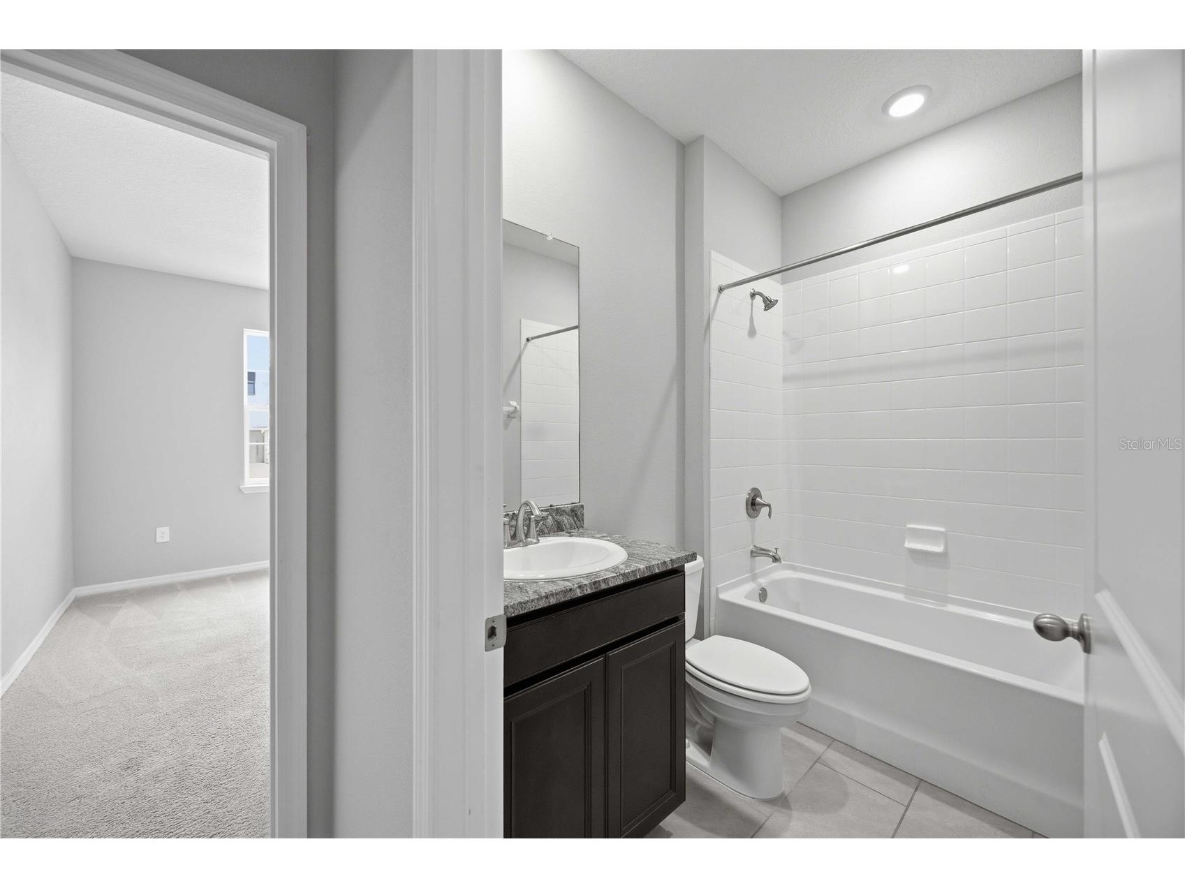 5719 Woodland Sage Drive Sarasota FL 34238 A4693908 image25