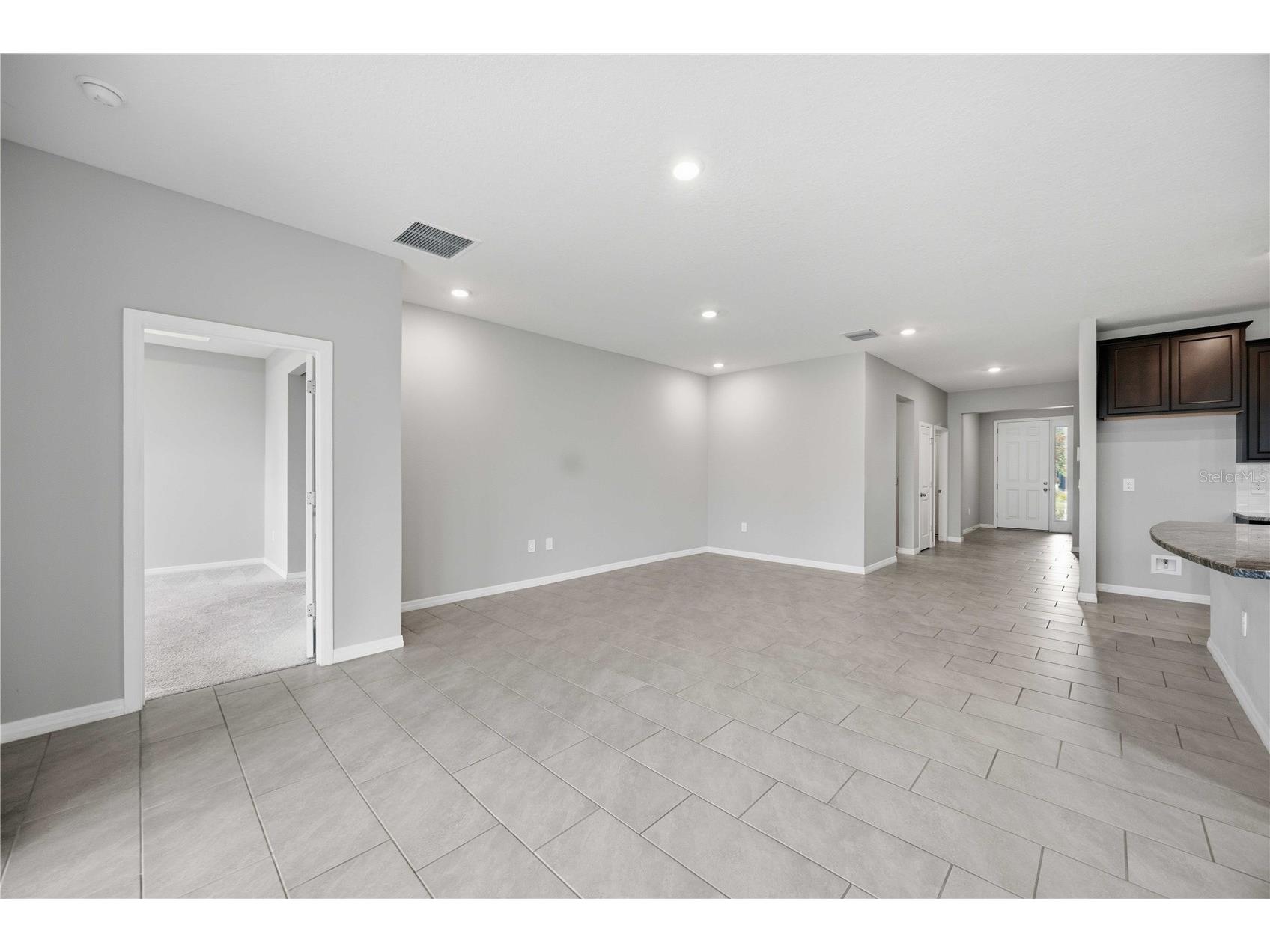5719 Woodland Sage Drive Sarasota FL 34238 A4693908 image7