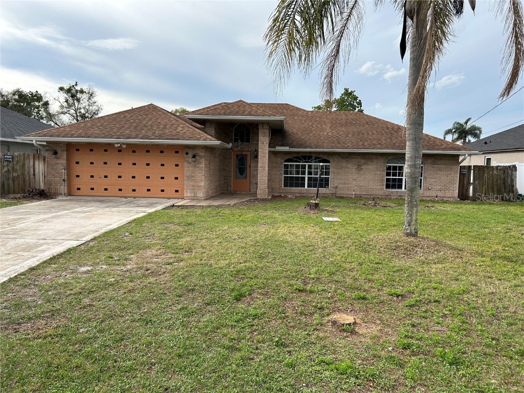 572 Blackstone Avenue Deltona FL 32725 V4935059 image1
