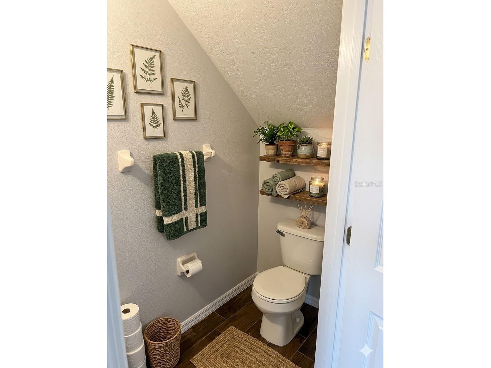 572 Cresting Oak Circle #19 Orlando FL 32824 O6401922 image10