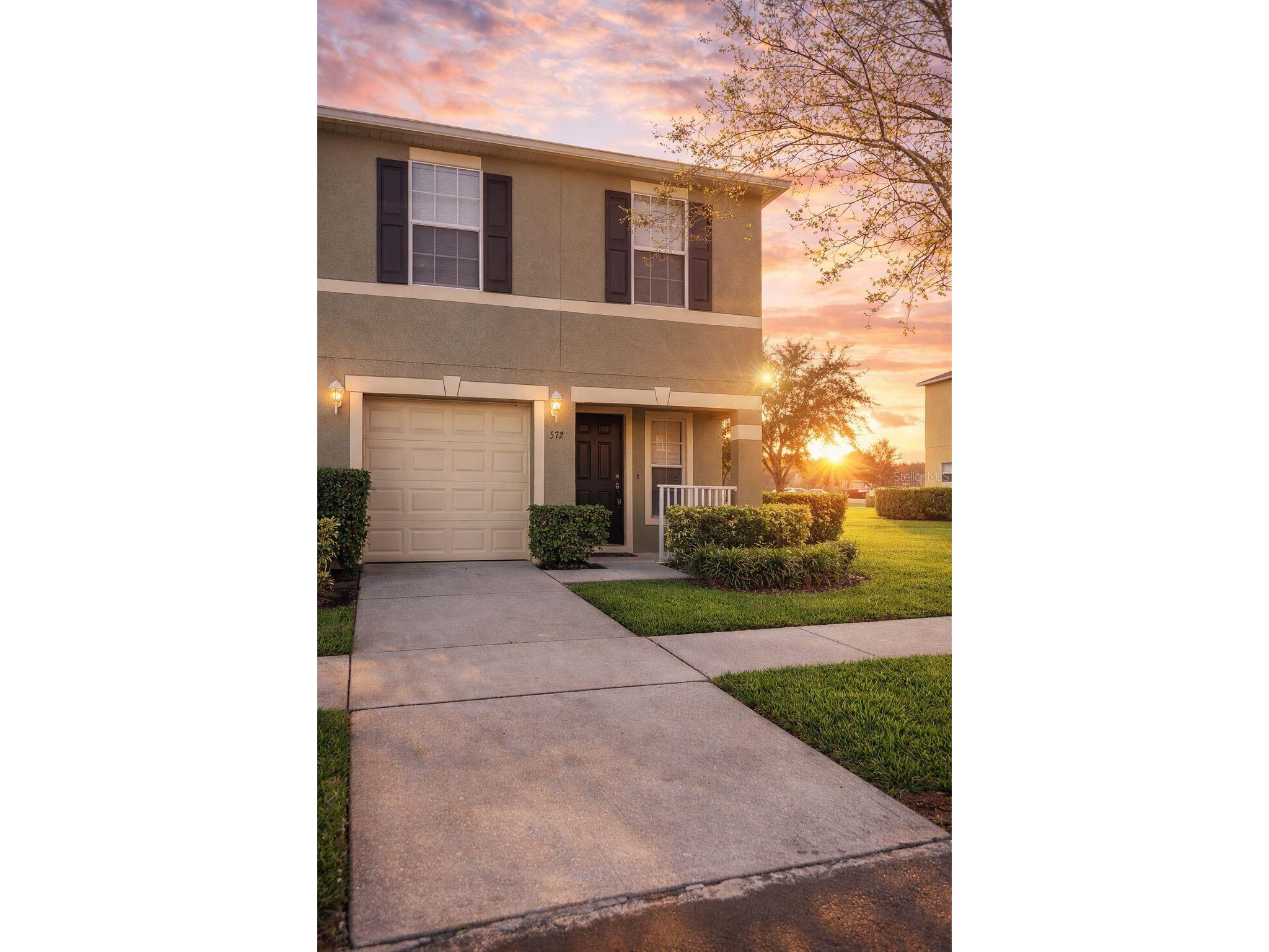 572 Cresting Oak Circle #19 Orlando FL 32824 O6401922 image2