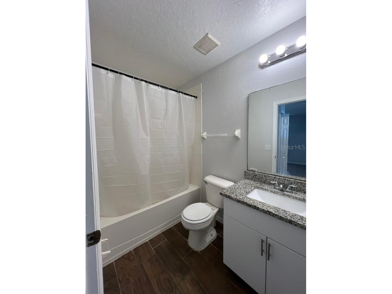 572 Cresting Oak Circle #19 Orlando FL 32824 O6401922 image21
