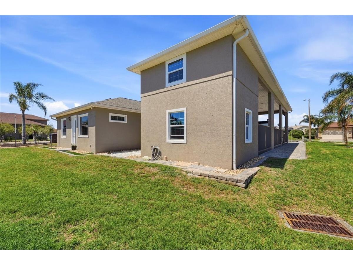 572 Meandering Way Polk City FL 33868 L4961167 image4