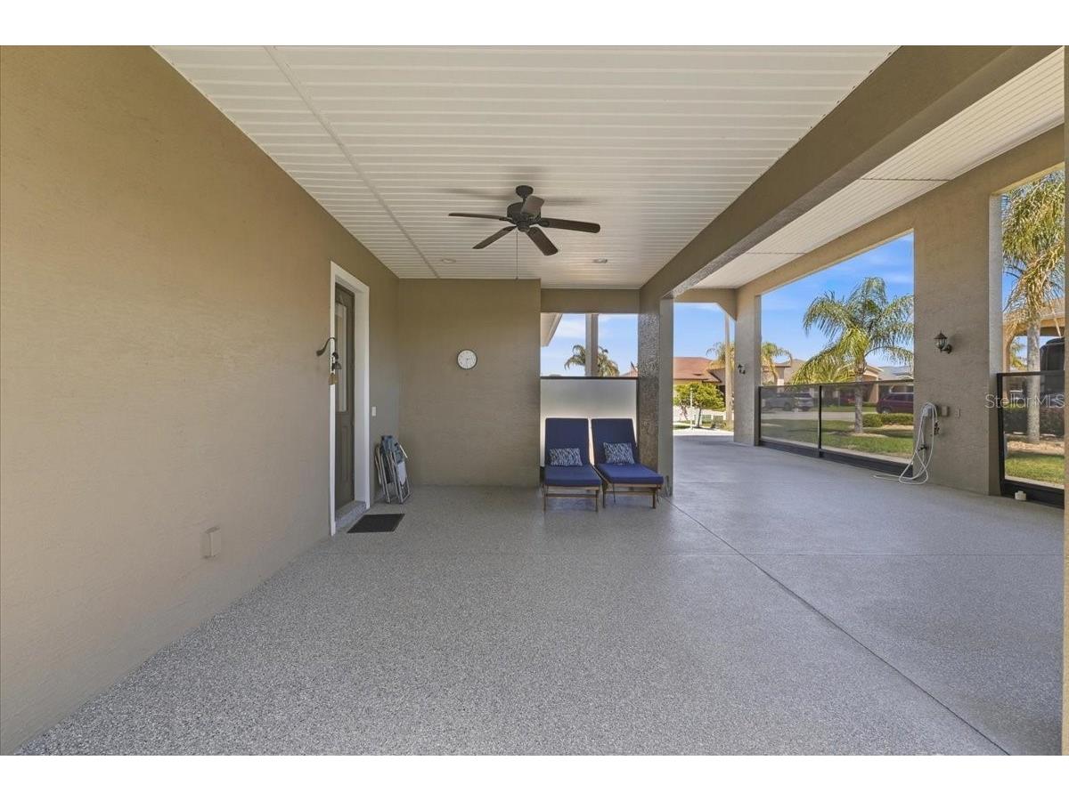 572 Meandering Way Polk City FL 33868 L4961167 image43