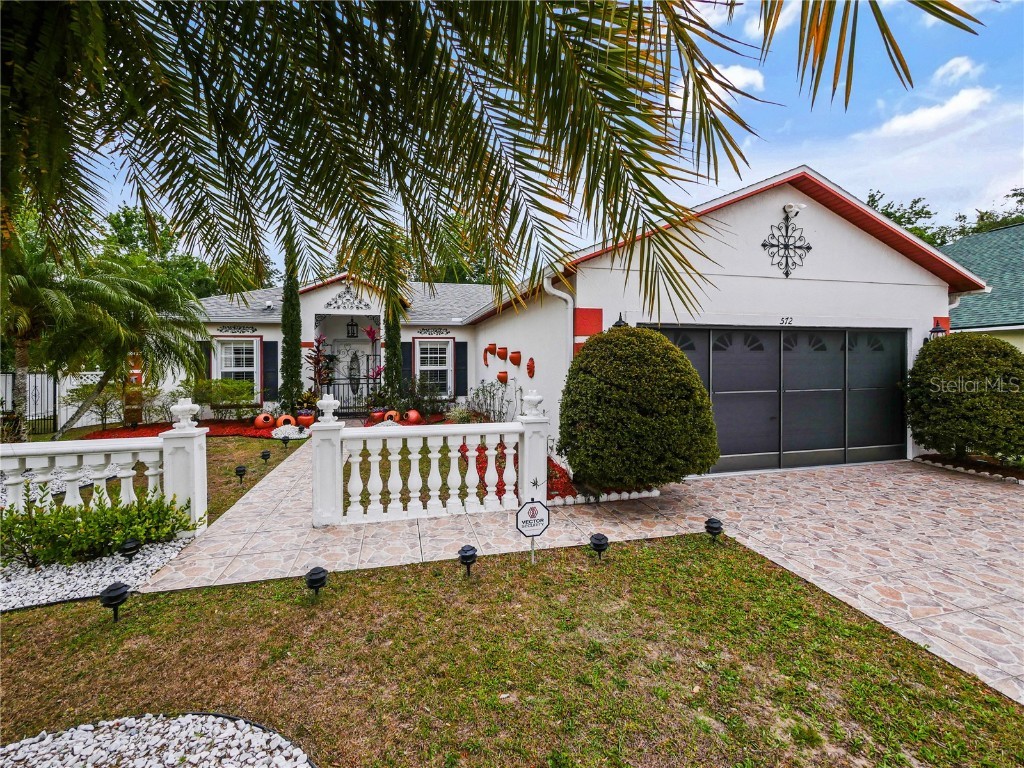 572 Nogales Court Kissimmee FL 34758 S5123533 image1