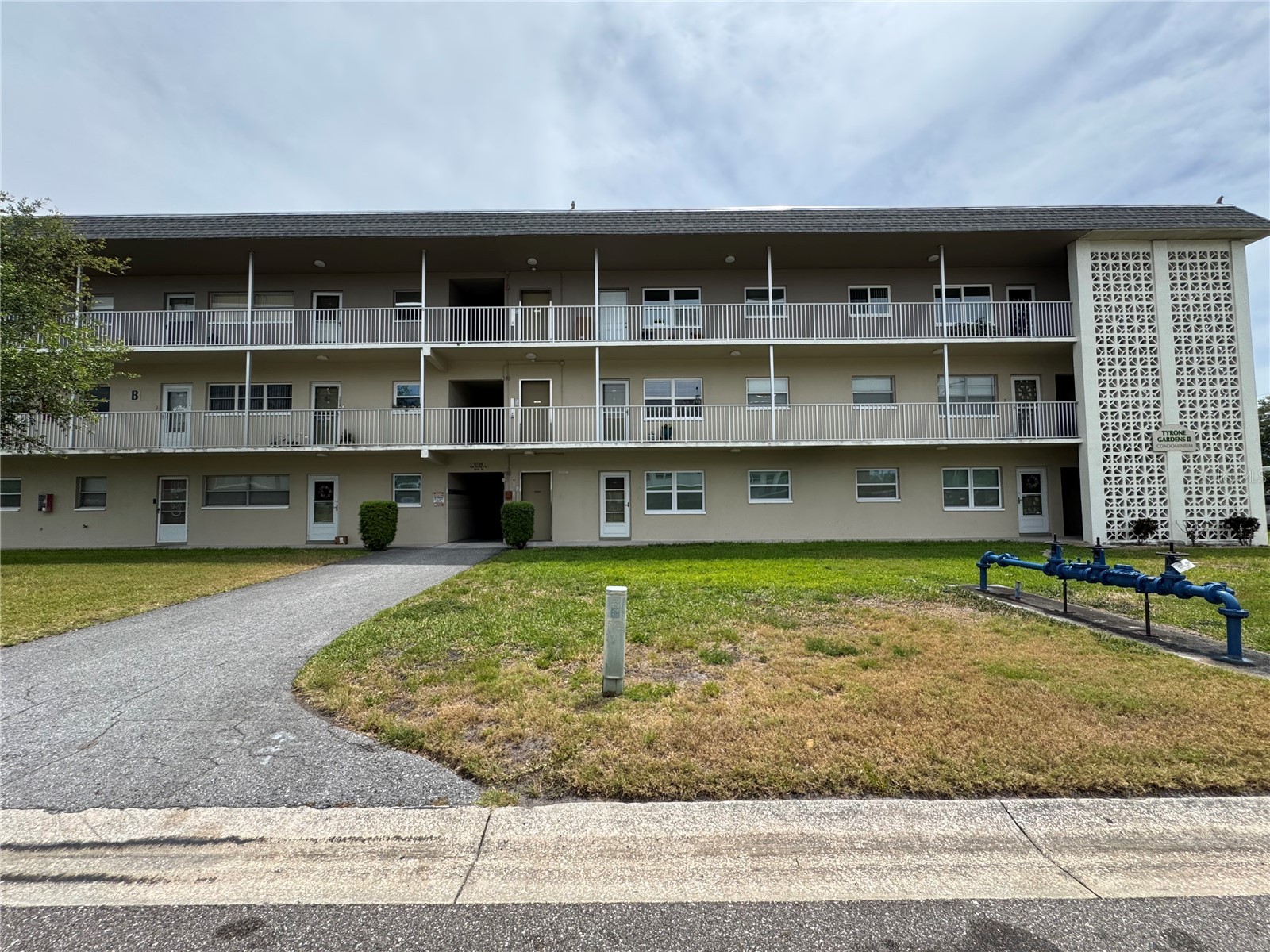 5720 13th Avenue N #106B Saint Petersburg FL 33710 TB8493204 image1