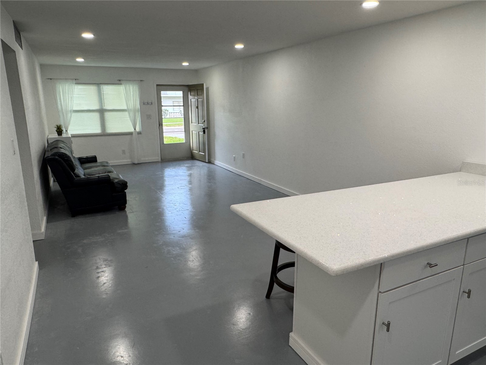 5720 13th Avenue N #106B Saint Petersburg FL 33710 TB8493237 image35