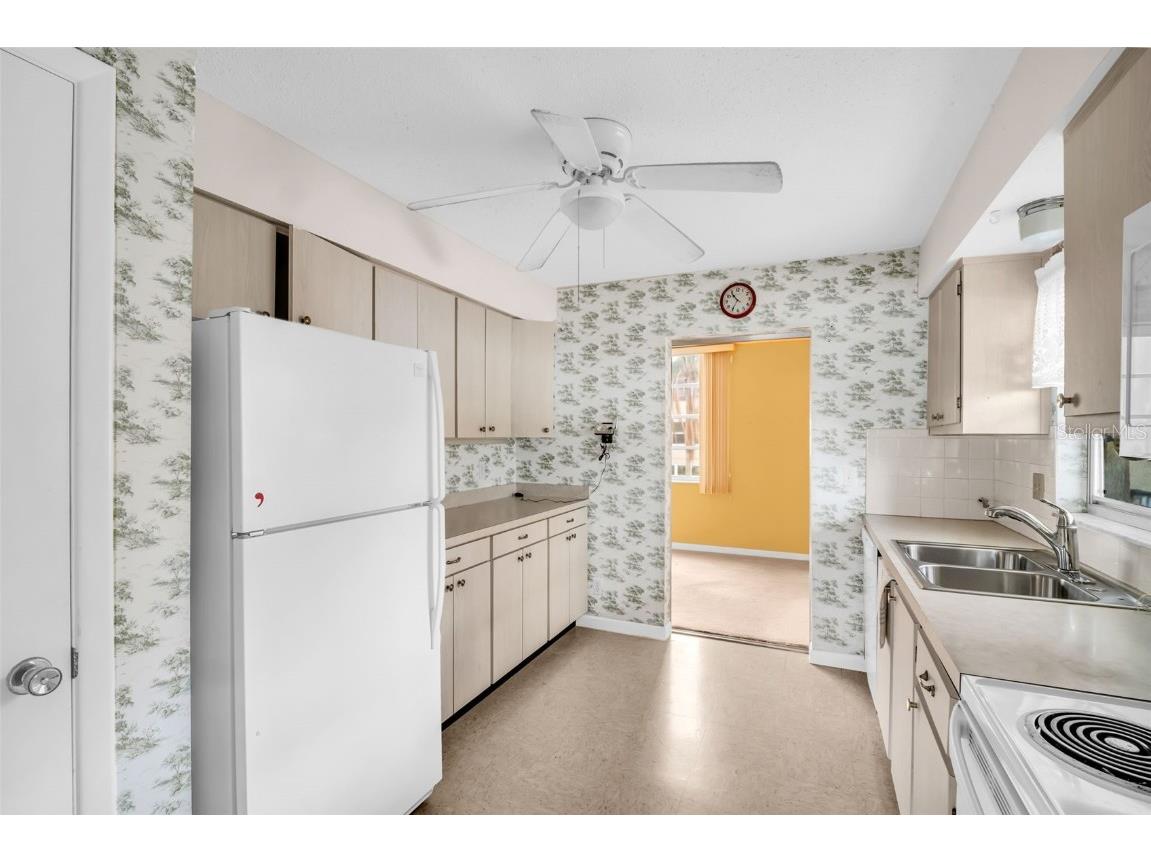 5720 13th Avenue N #207B Saint Petersburg FL 33710 TB8394858 image10