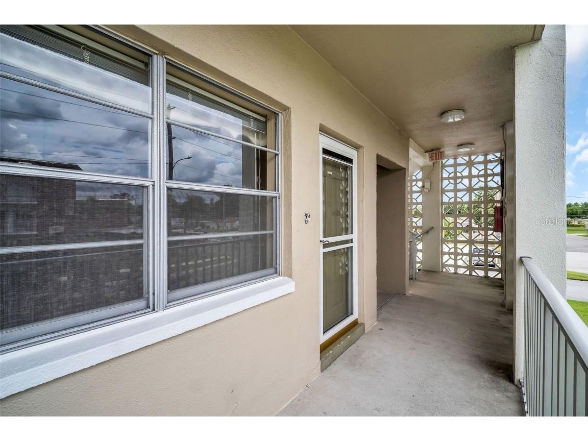 5720 13th Avenue N #207B Saint Petersburg FL 33710 TB8394858 image2