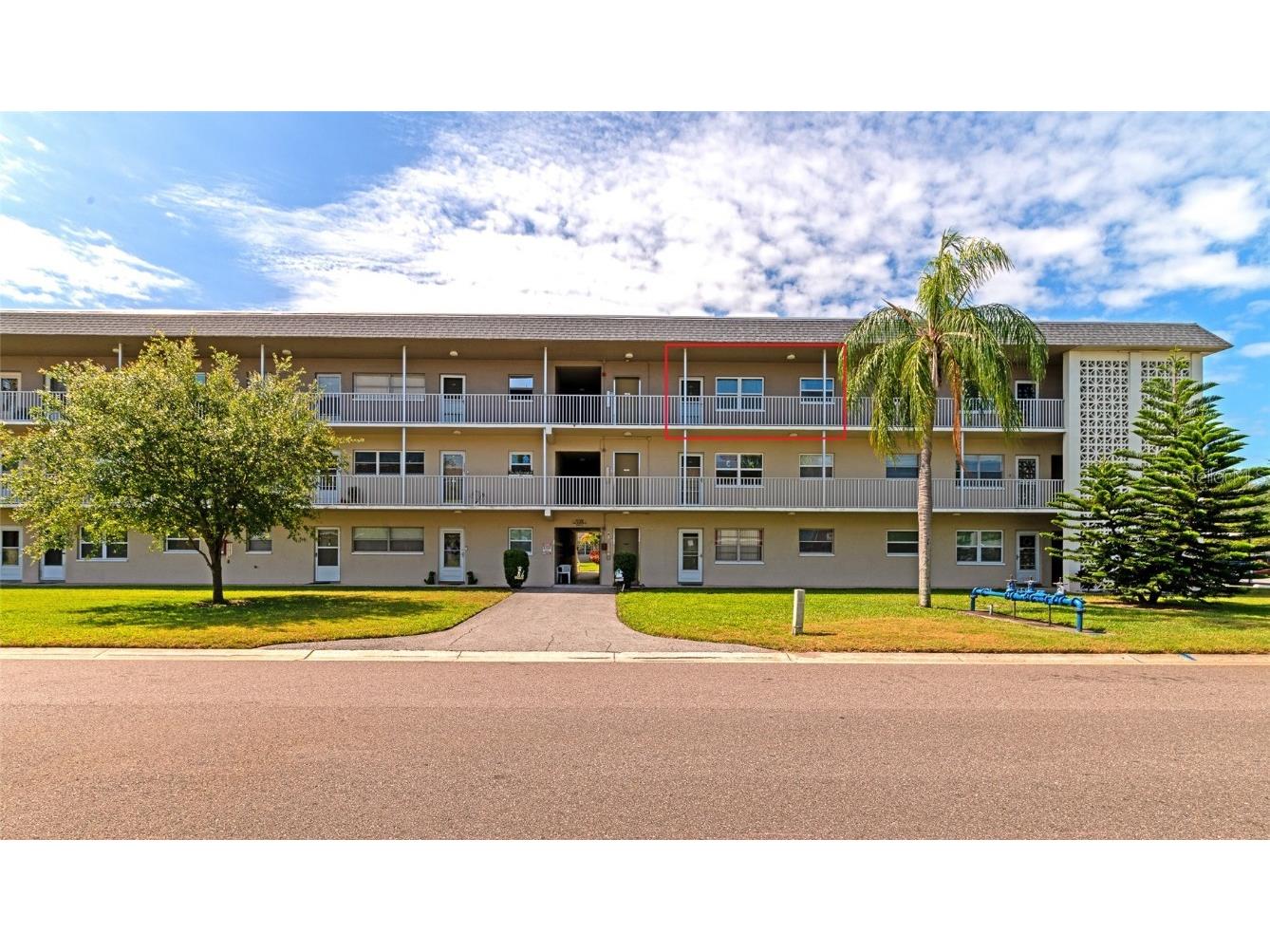 5720 13th Avenue N #306B Saint Petersburg FL 33710 A4608588 image1