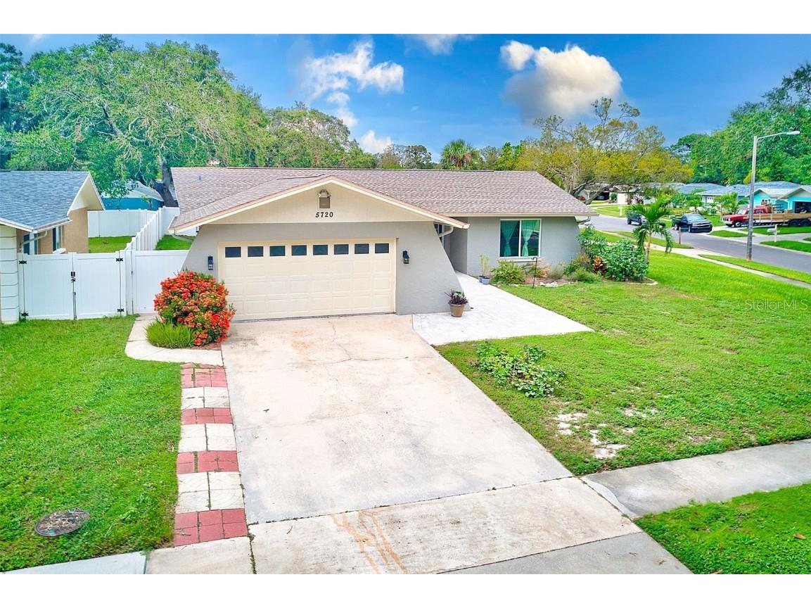 5720 Applecross Street Saint Petersburg FL 33709 TB8310985 image1