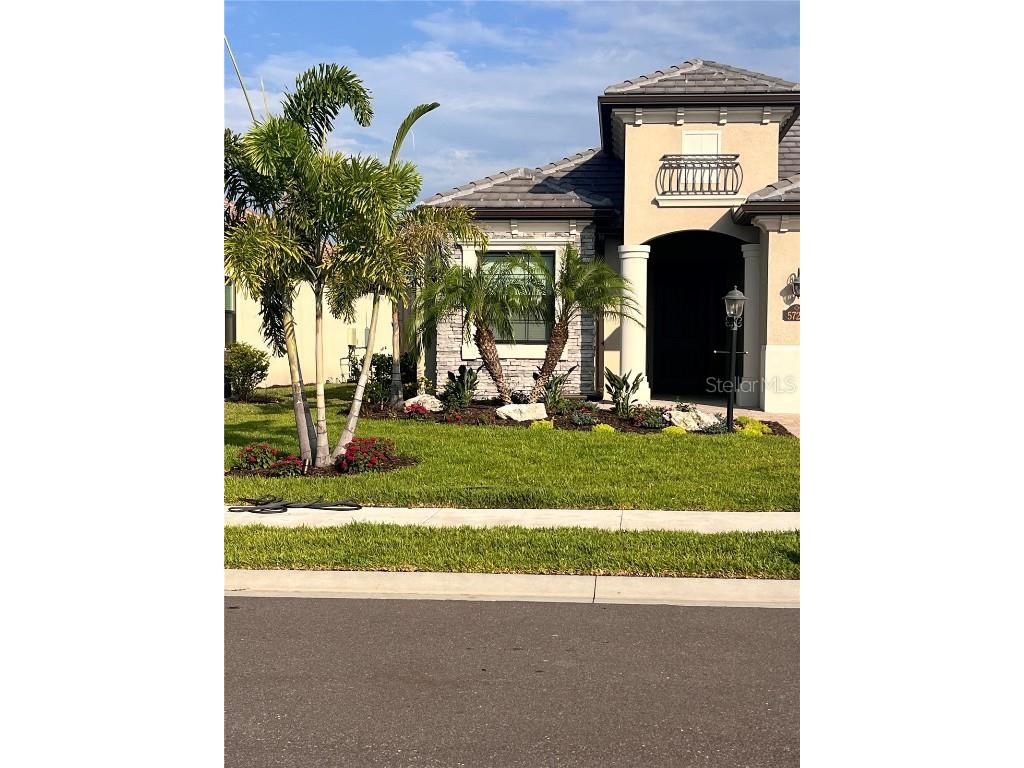 5720 Cheech Glen Bradenton FL 34211 A4561791 image2