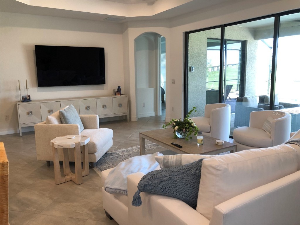 5720 Cheech Glen Bradenton FL 34211 A4561791 image9