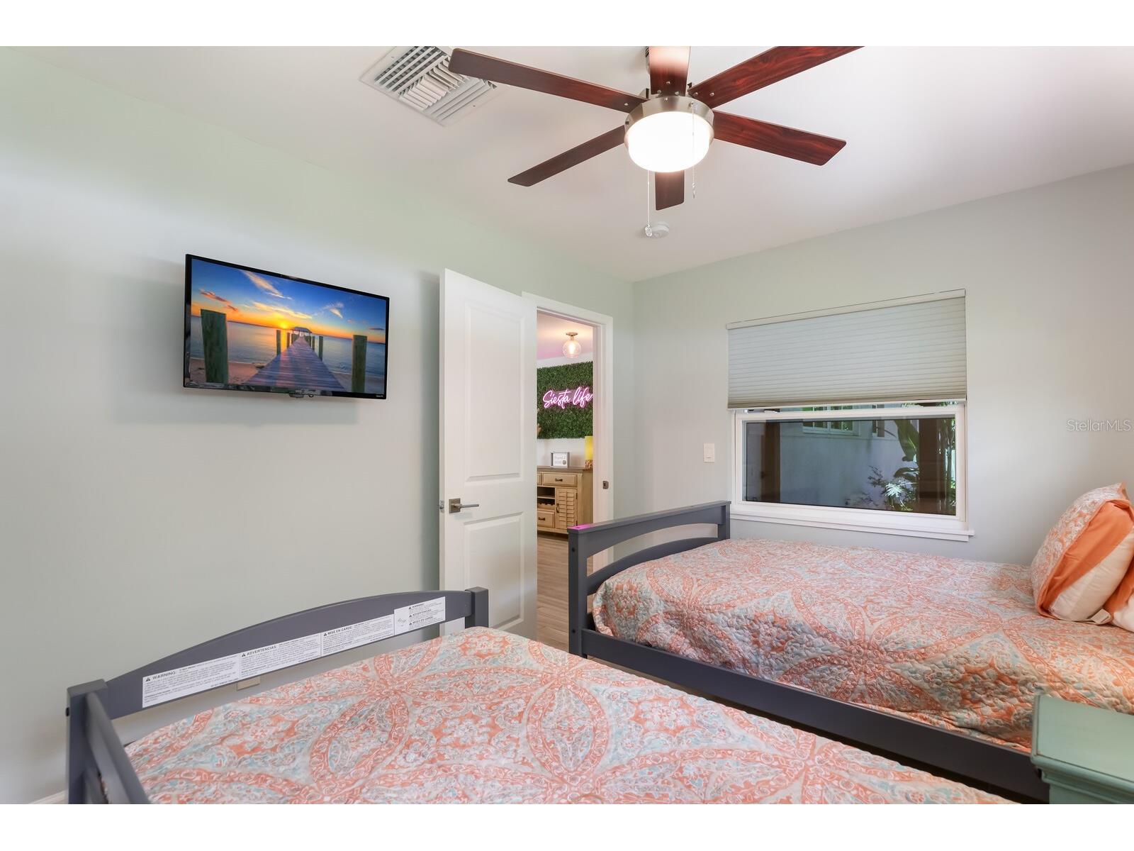 5720 Isanda Place Sarasota FL 34231 A4695097 image14