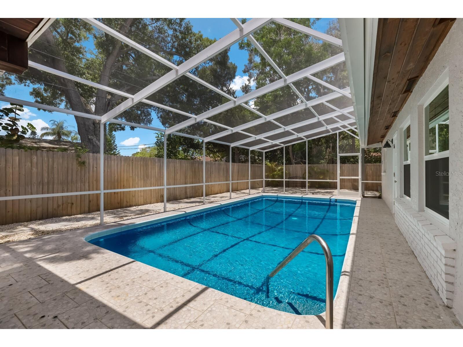 5720 Isanda Place Sarasota FL 34231 A4695097 image26