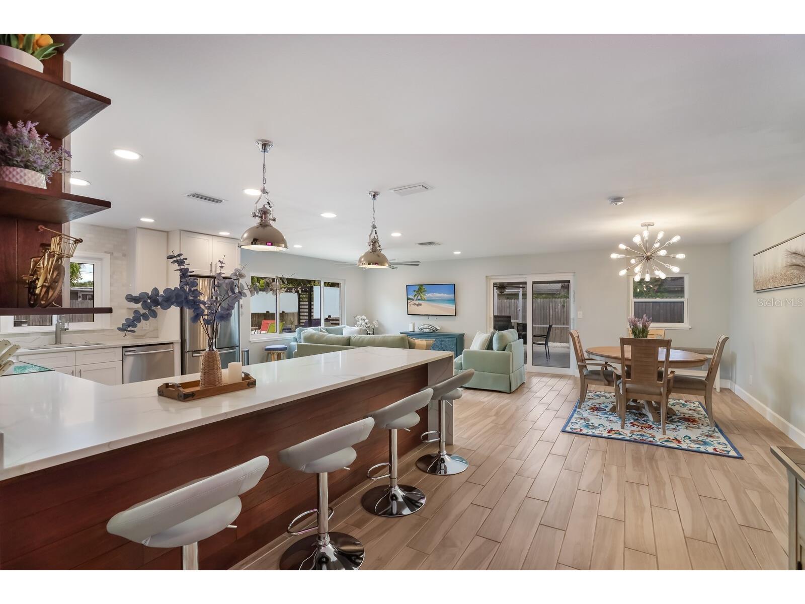 5720 Isanda Place Sarasota FL 34231 A4695097 image5