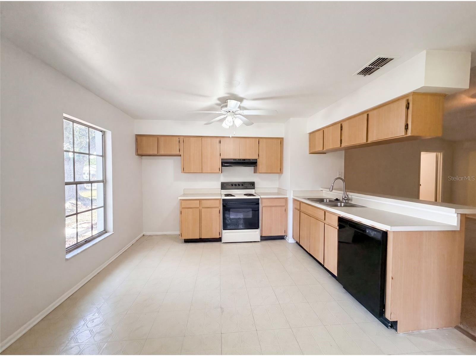 5720 Kneeland Lane Tampa FL 33625 O6418599 image2