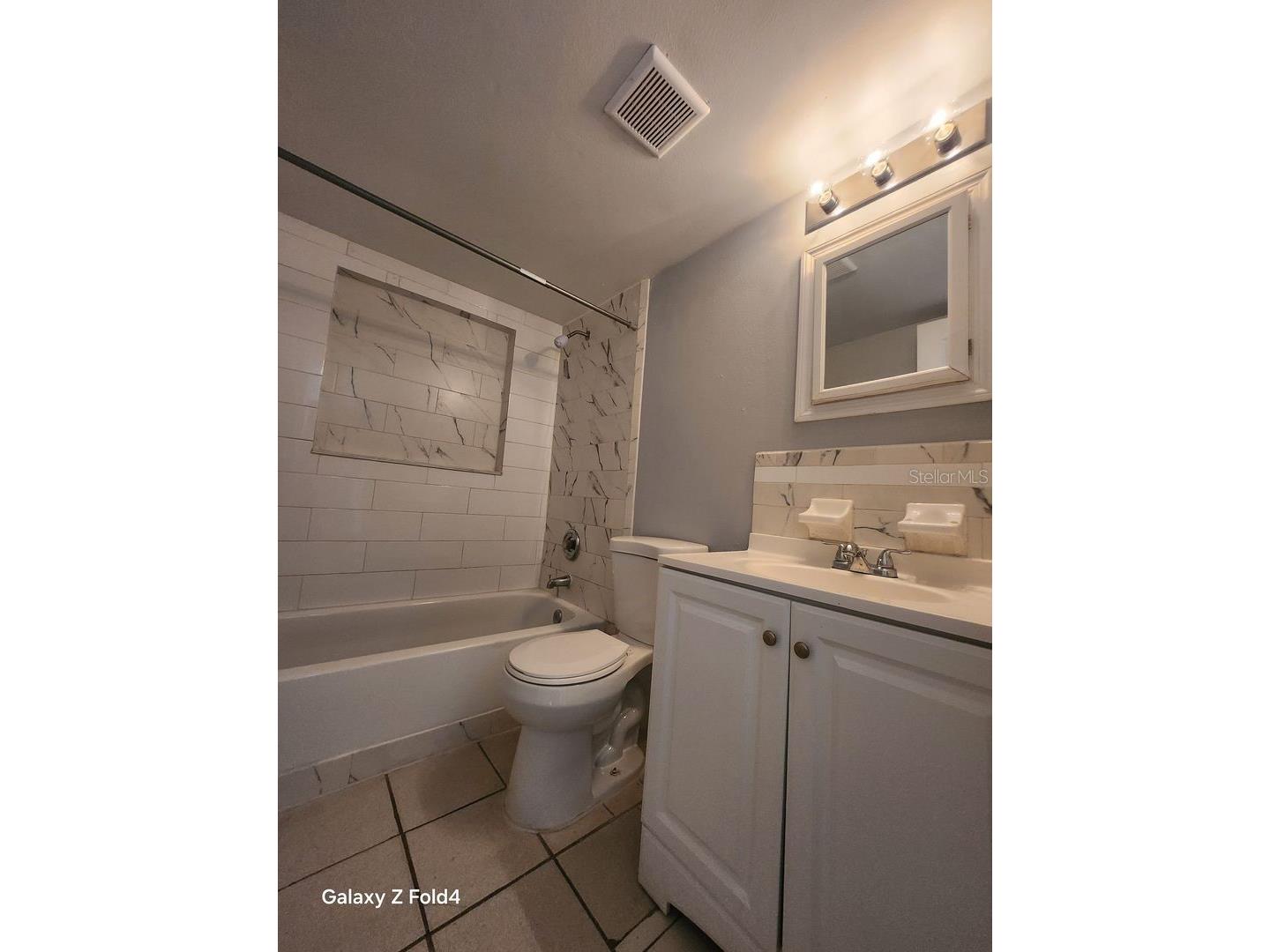 5720 N Lincoln Avenue #D Tampa FL 33614 TB8468880 image11