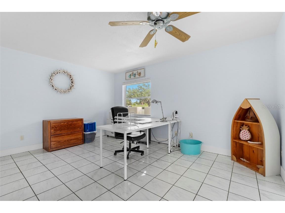 5720 Timber Lake Circle Sarasota FL 34243 A4671628 image24