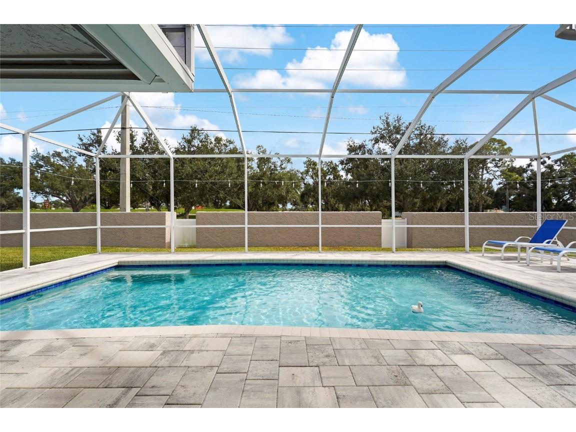 5720 Timber Lake Circle Sarasota FL 34243 A4671628 image50