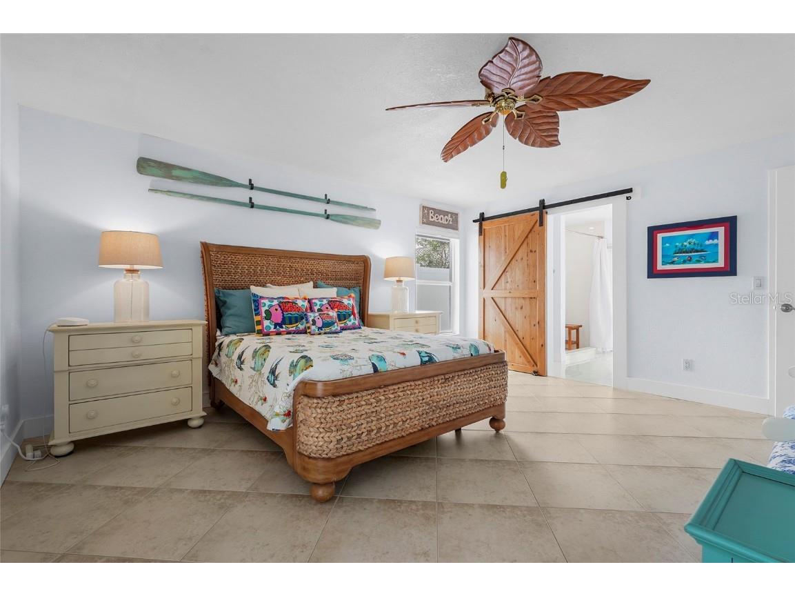 5720 Timber Lake Circle Sarasota FL 34243 A4671628 image9