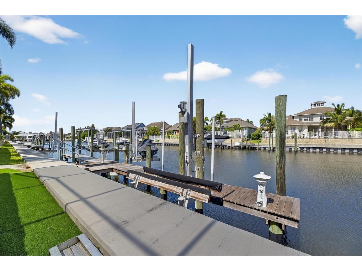 5720 Tortoise Place Apollo Beach FL 33572 TB8405876 image54