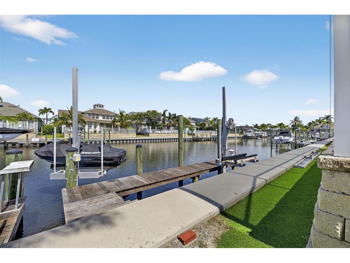 5720 Tortoise Place Apollo Beach FL 33572 TB8405876 image55