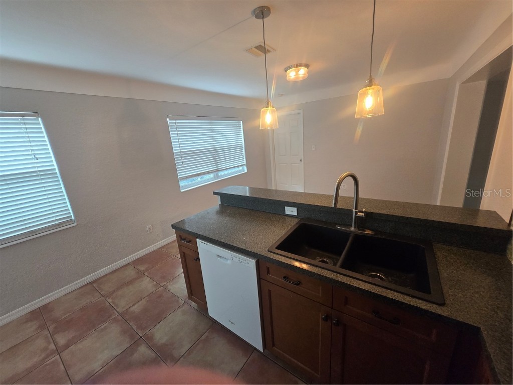 5721 10th Avenue N Saint Petersburg FL 33710 TB8431808 image13