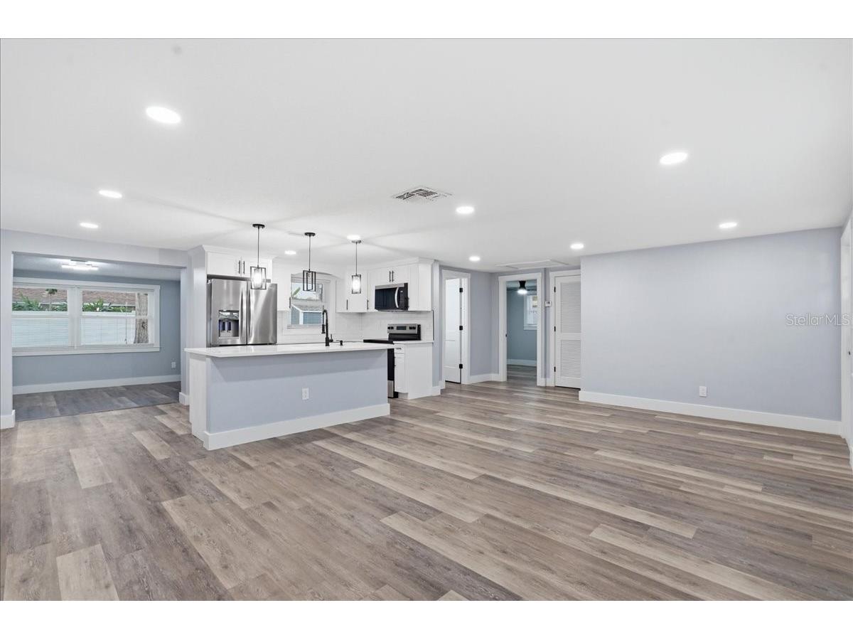 5721 65th Avenue N Pinellas Park FL 33781 TB8484306 image4