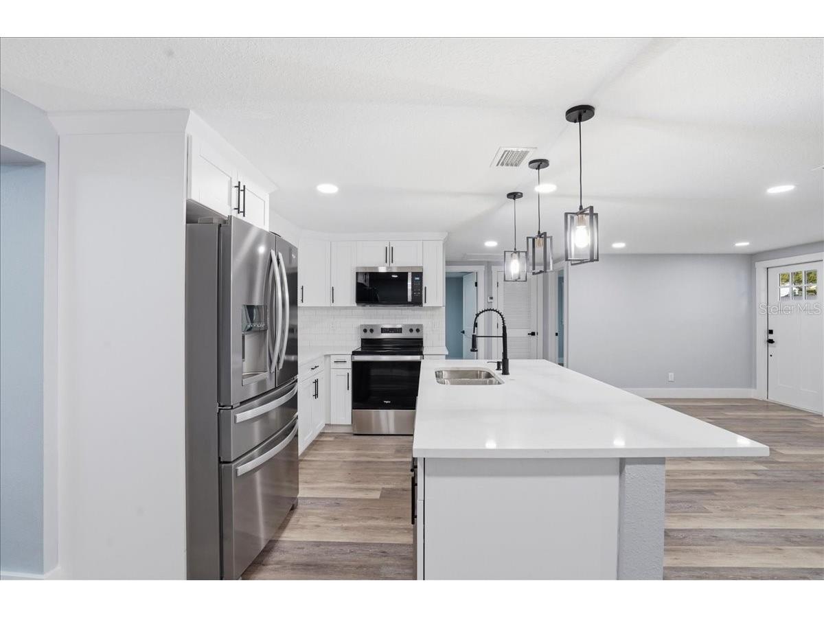 5721 65th Avenue N Pinellas Park FL 33781 TB8484306 image7