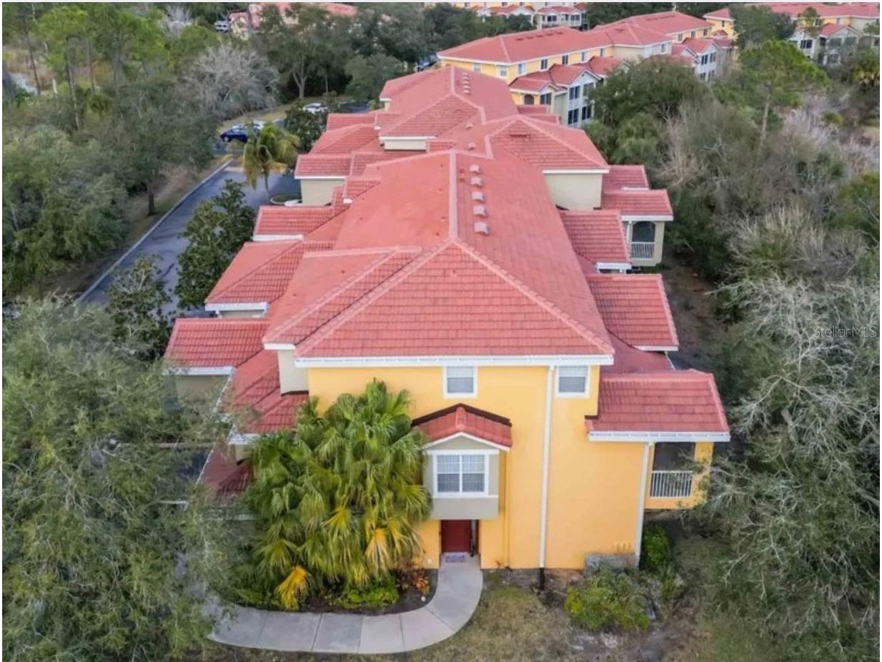 5721 Bentgrass Drive #20-104 Sarasota FL 34235 A4681108 image1