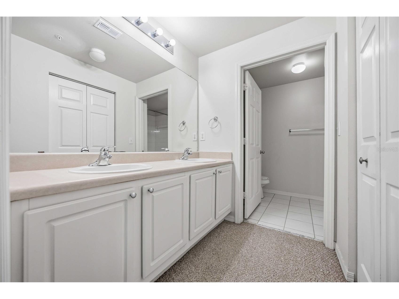 5721 Bentgrass Drive #20-104 Sarasota FL 34235 A4681108 image13