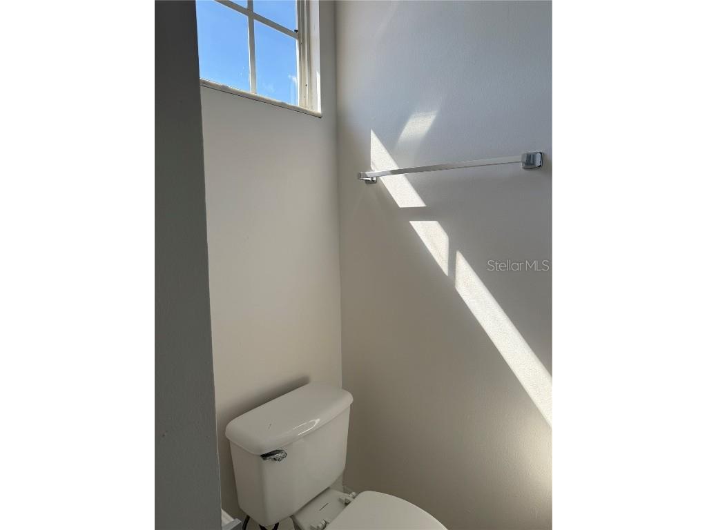 5721 Bentgrass Drive #20-202 Sarasota FL 34235 A4662276 image18