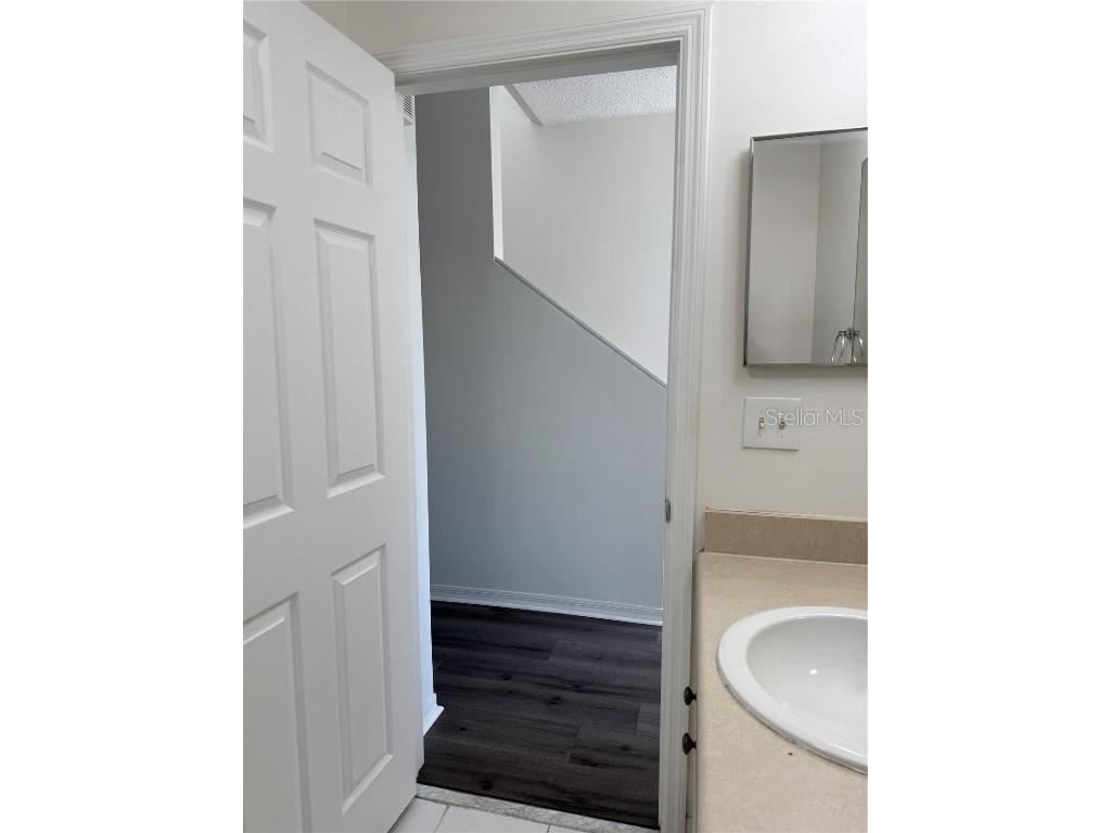 5721 Bentgrass Drive #20-202 Sarasota FL 34235 A4662276 image25