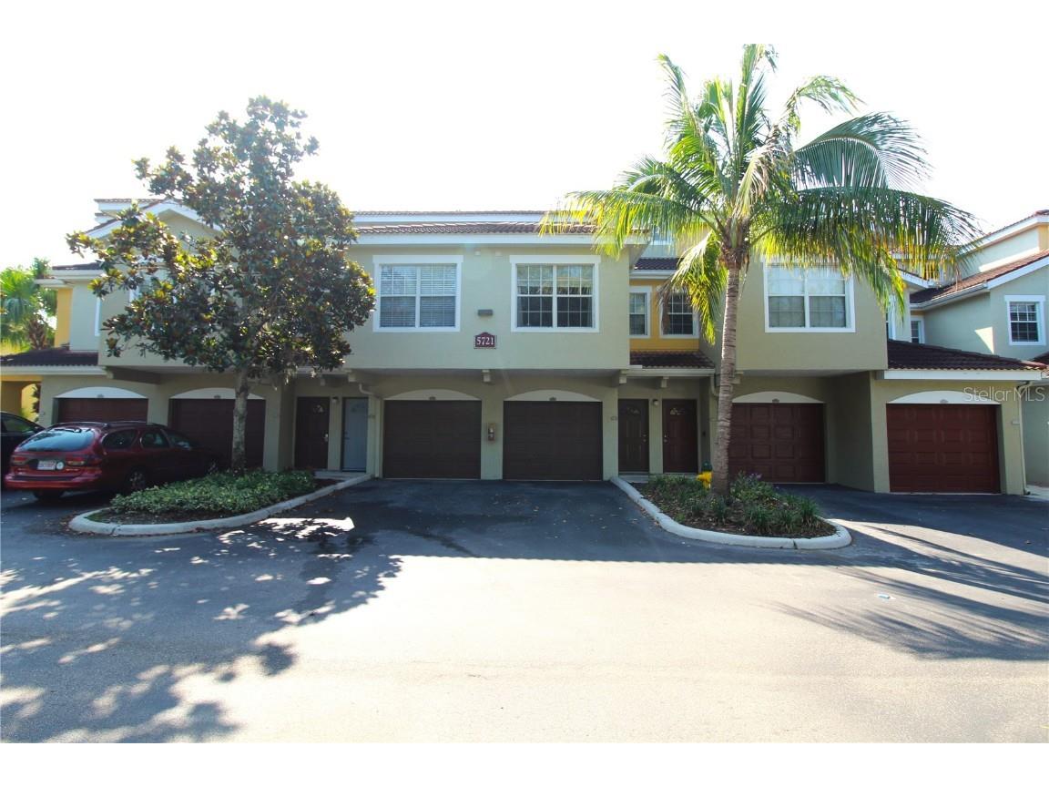 5721 Bentgrass Drive #203 Sarasota FL 34235 A4570999 image1