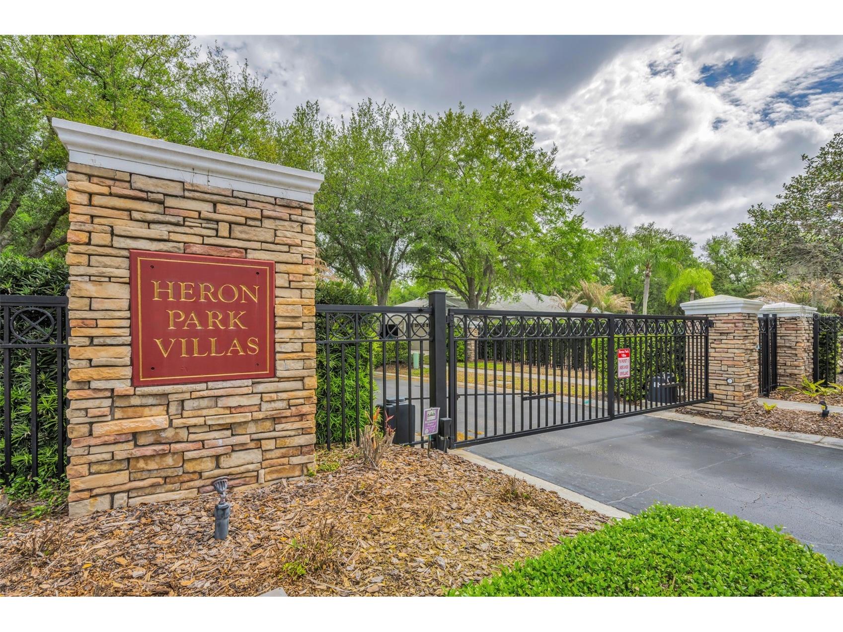 5721 Heronpark Place Lithia FL 33547 TB8492930 image56