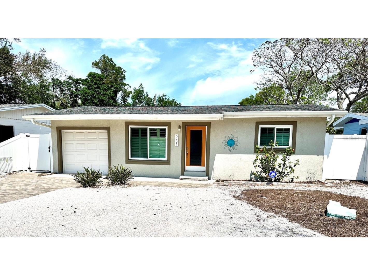 5721 Newton Avenue S Gulfport FL 33707 U8196190 image1