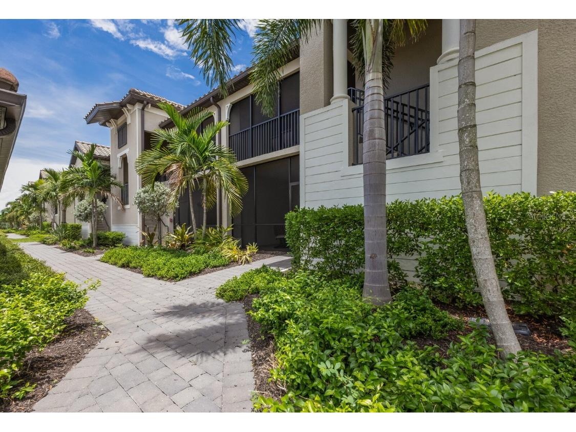 5721 Palmer Circle #103 Bradenton FL 34211 A4616091 image4