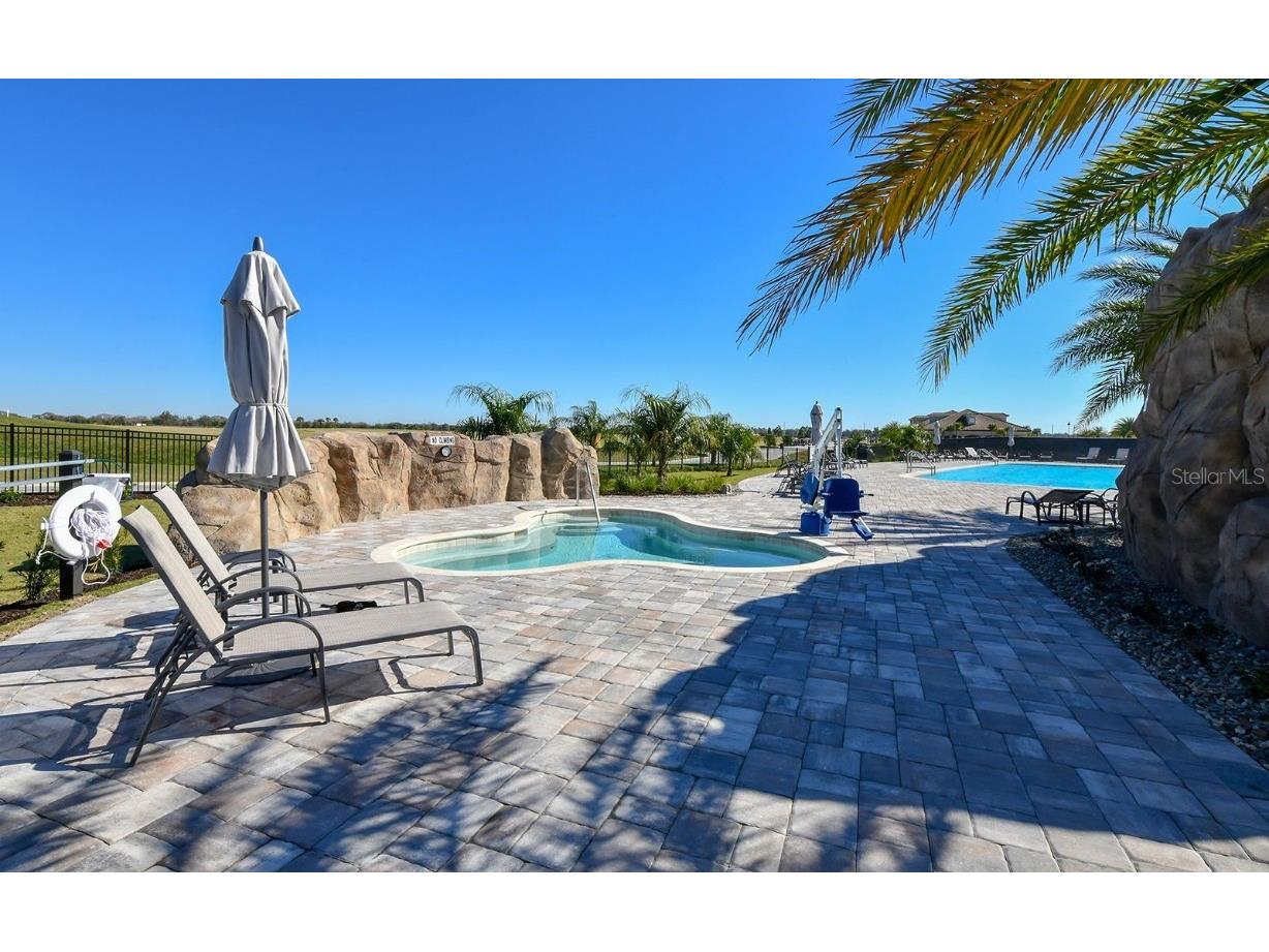 5721 Palmer Circle #103 Bradenton FL 34211 A4616091 image42