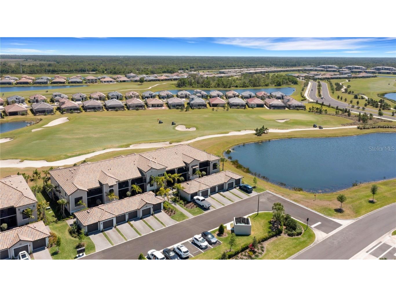 5721 Palmer Circle #205 Bradenton FL 34211 A4556477 image1