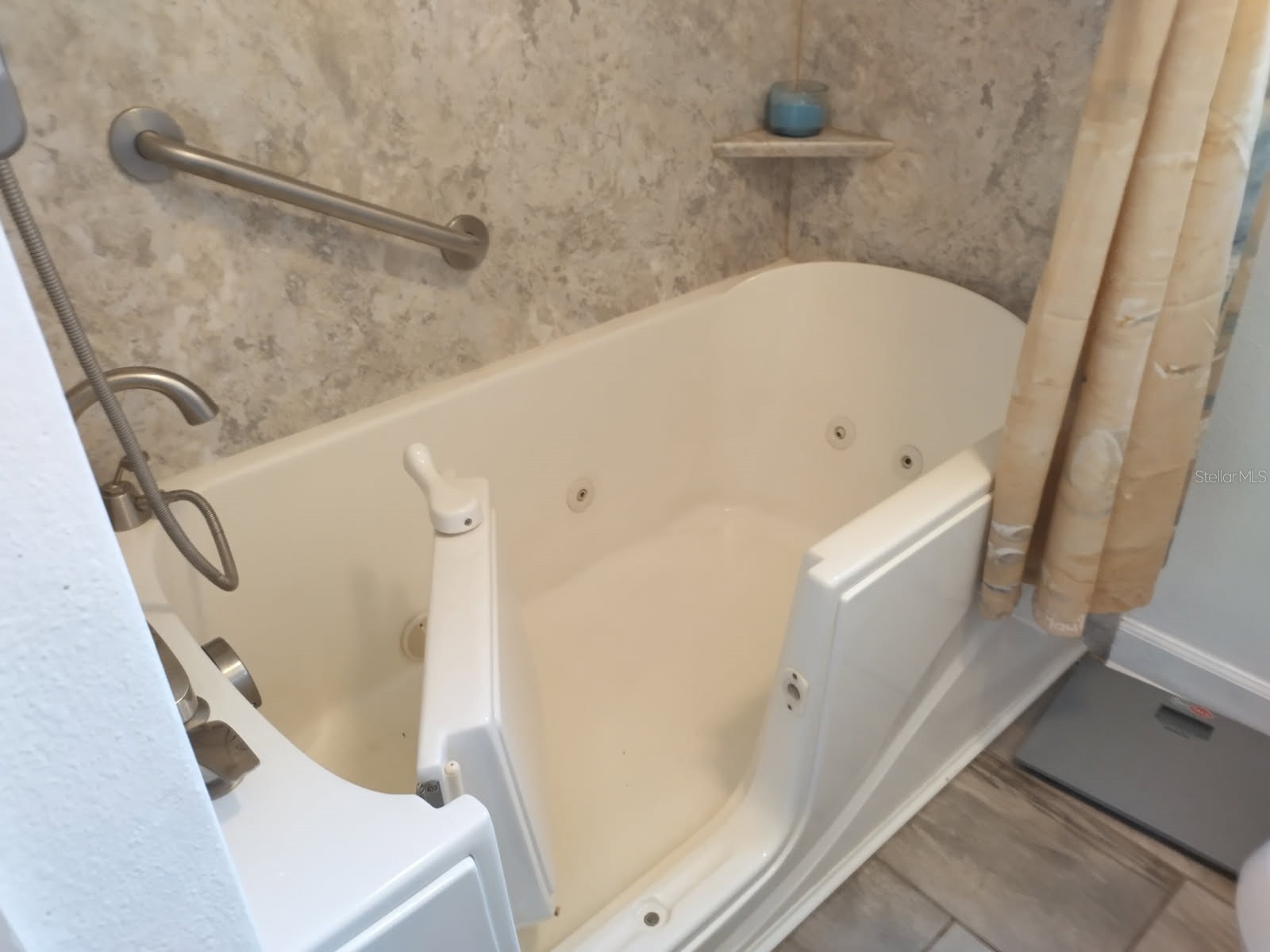 5722 20th Avenue S Gulfport FL 33707 TB8466496 image22