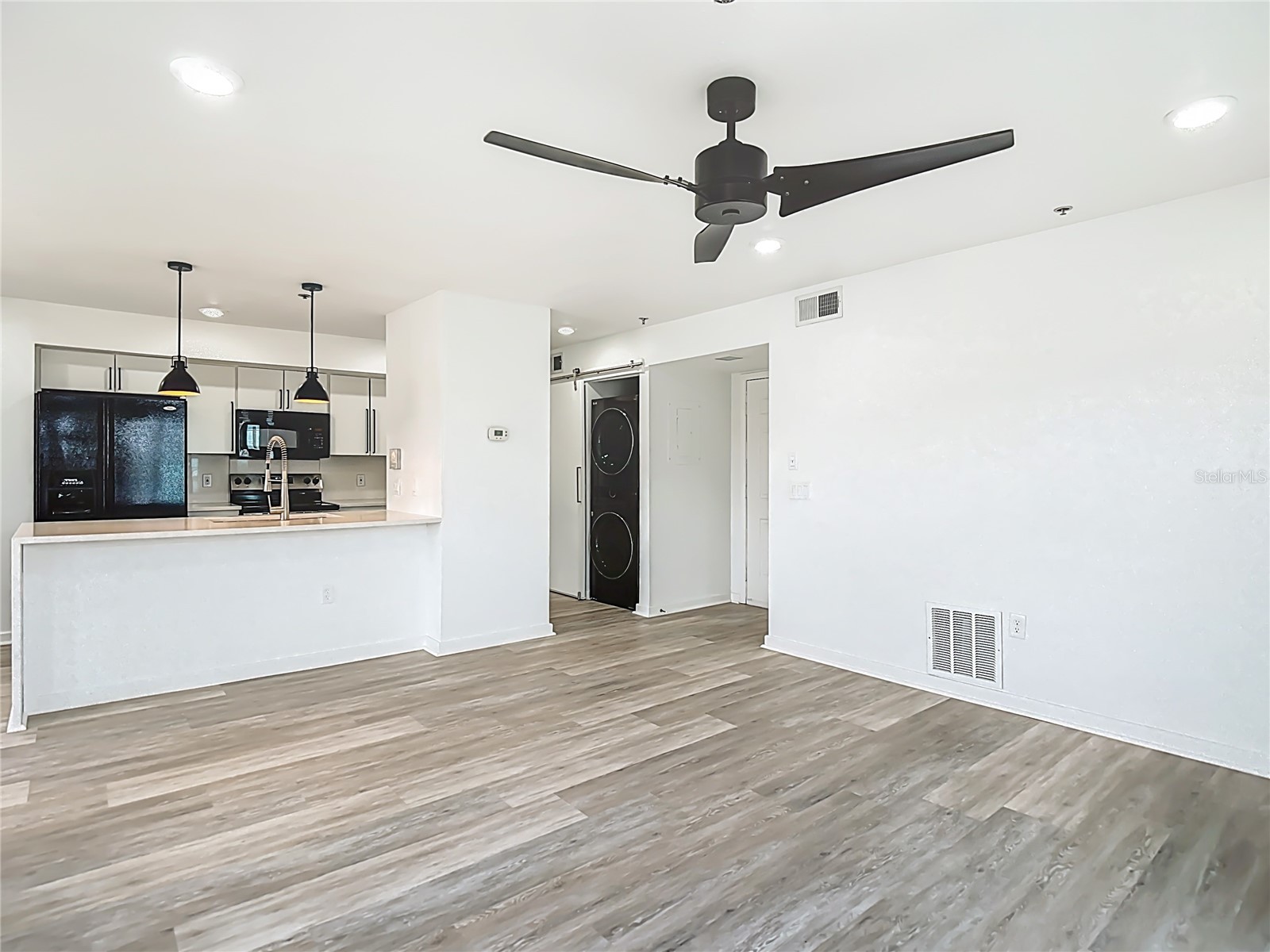 5722 Biscayne Court #103 New Port Richey FL 34652 W7881352 image13