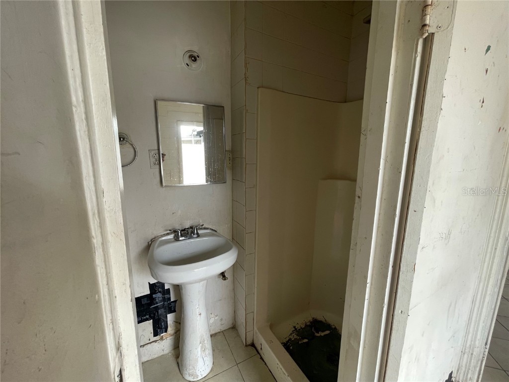 5722 Cardinal Guard Avenue Orlando FL 32839 O6353176 image16