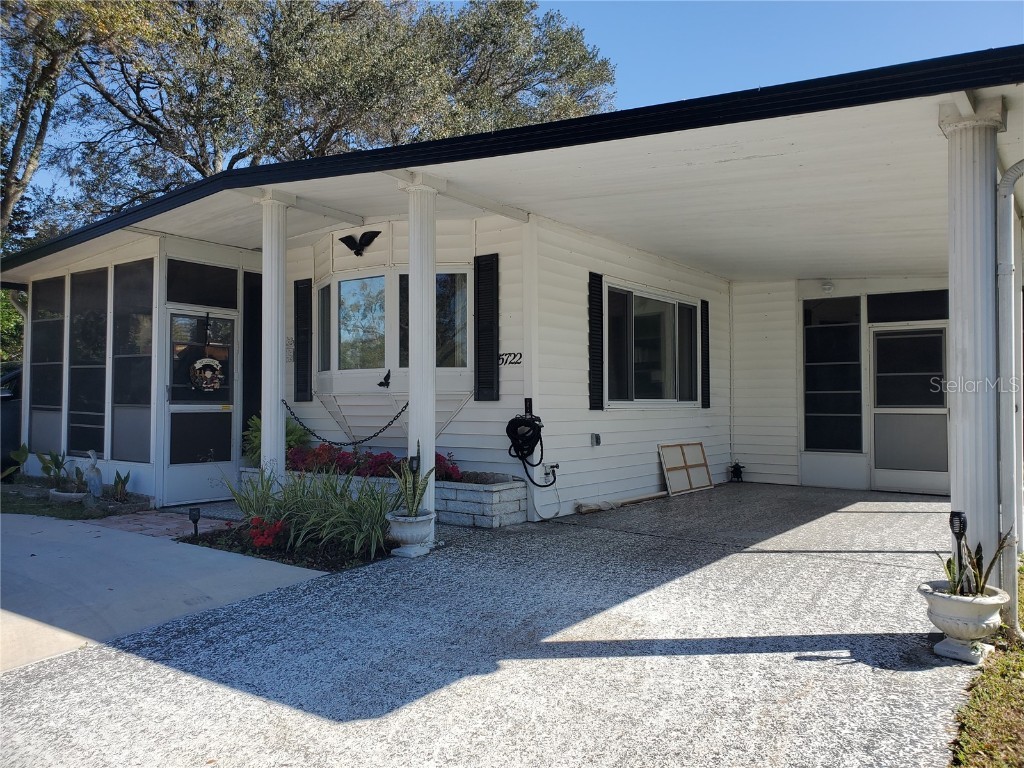 5722 Dean Dairy Road Zephyrhills FL 33541 T3429672 image1