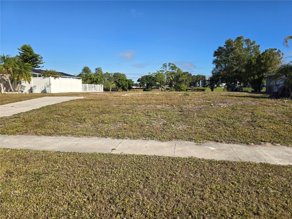 5722 Espanola Avenue North Port FL 34287 - COCOPLUM WATERWAY N6141873 image5