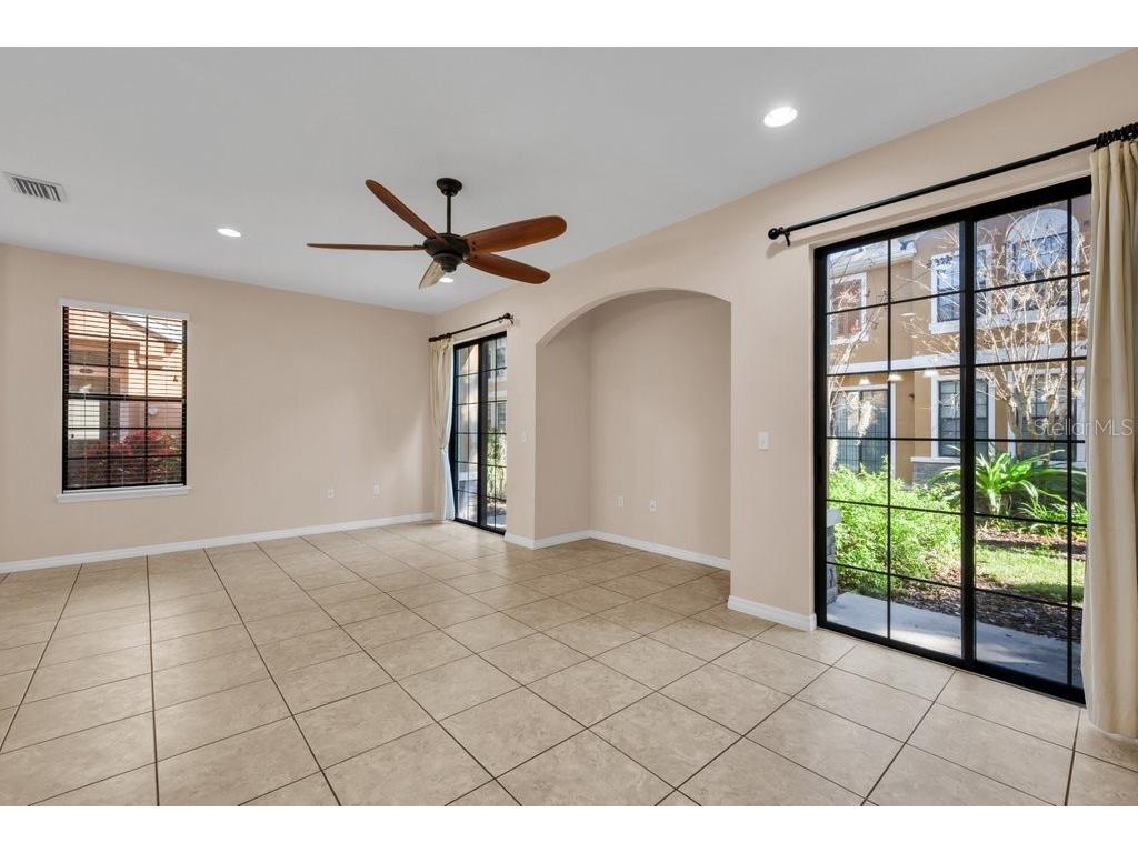 5722 Kinglethill Drive Lithia FL 33547 TB8459248 image9