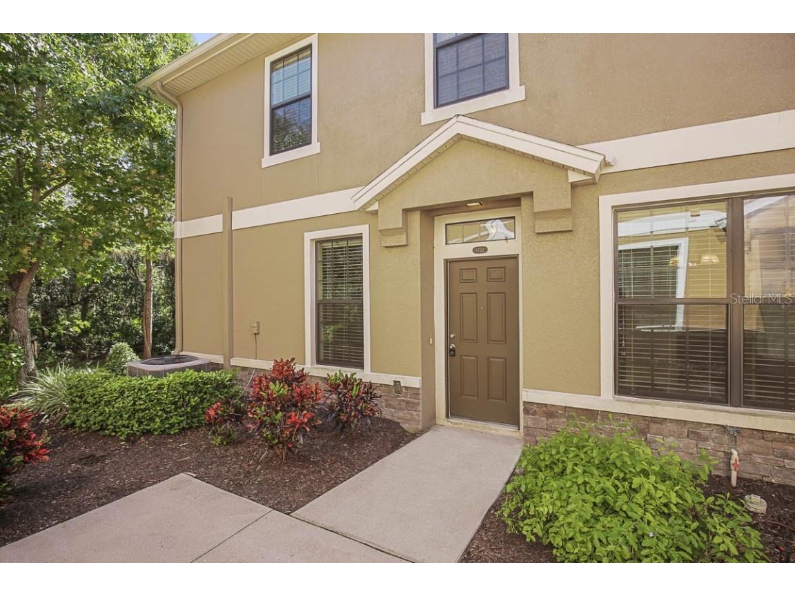 5722 Kingletsound Place Lithia FL 33547 T3465116 image1