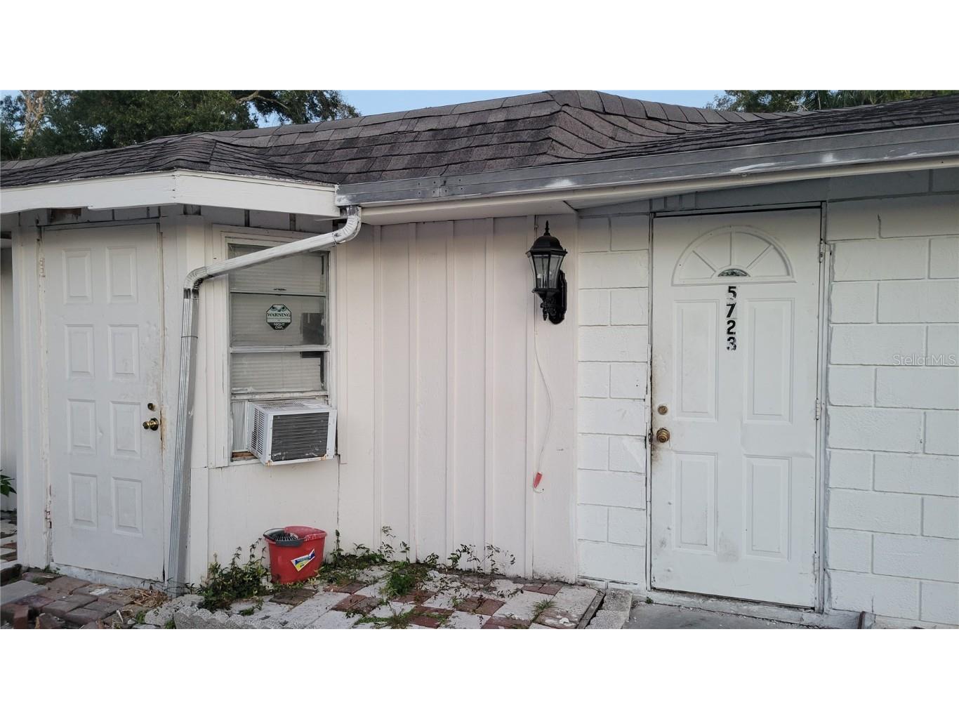 5723 11th Street E Bradenton FL 34203 A4519396 image1