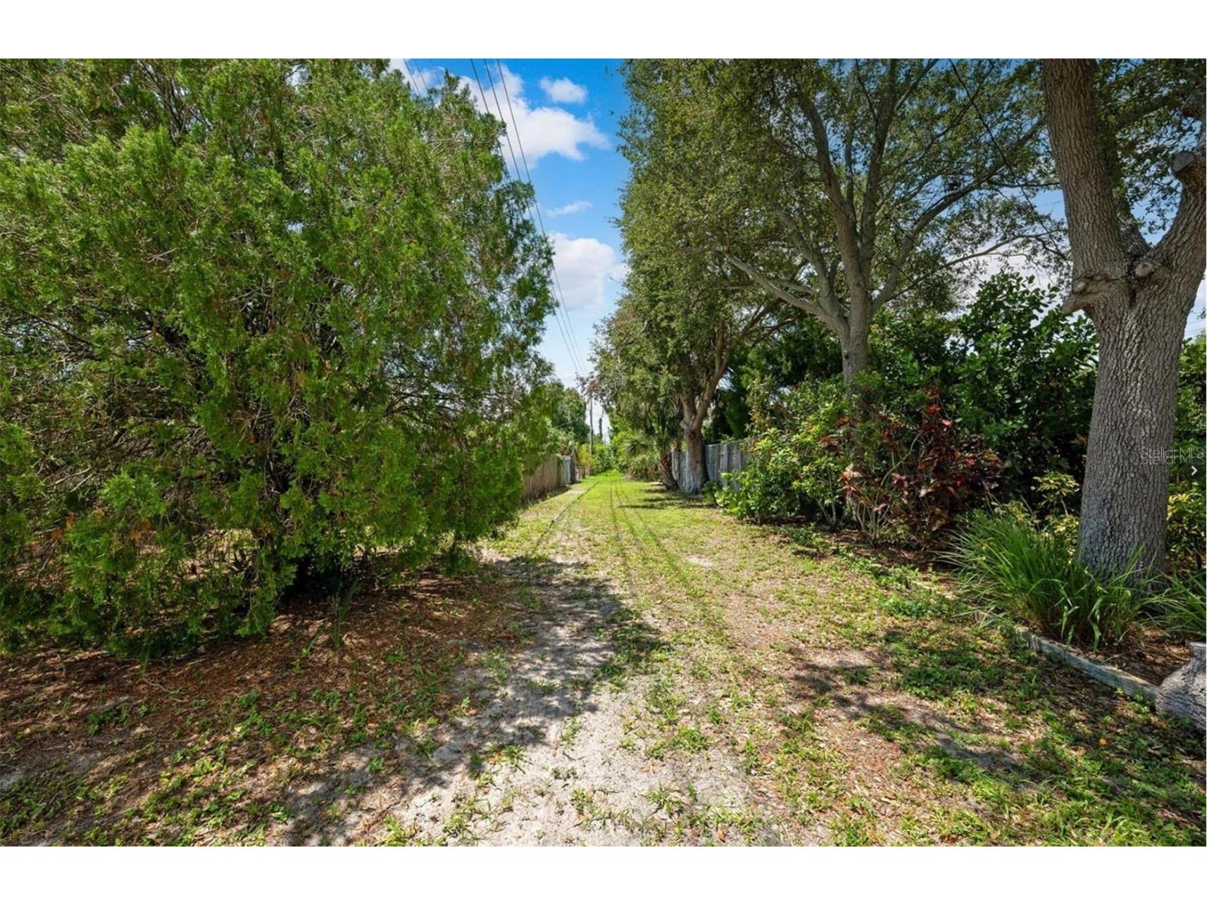 5723 1st Street NE Saint Petersburg FL 33703 TB8484076 image29